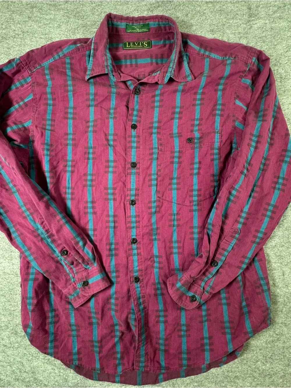 Vintage Levi's Sutter Creek Magenta and Teal Plaid Button-Front Shirt